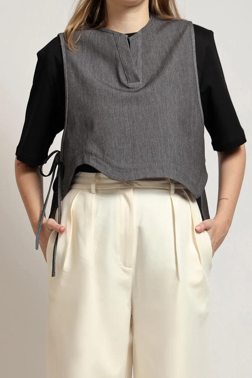 Bloom et Cotton Grey Vest and Tee