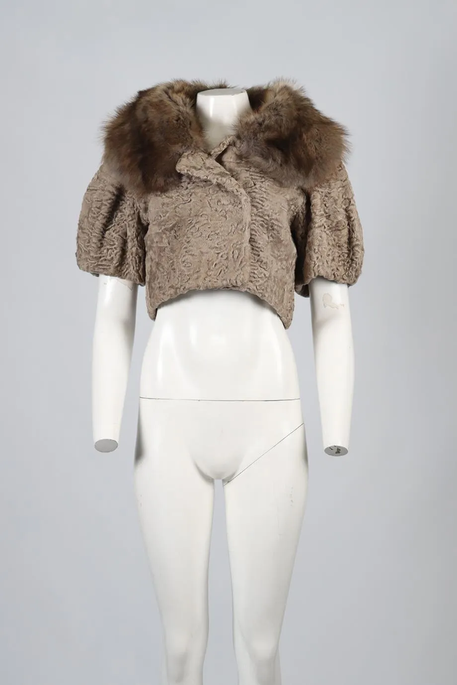 GIAMBATTISTA VALLI CROPPED PERSIAN LAMB FUR JACKET IT 44 UK 12