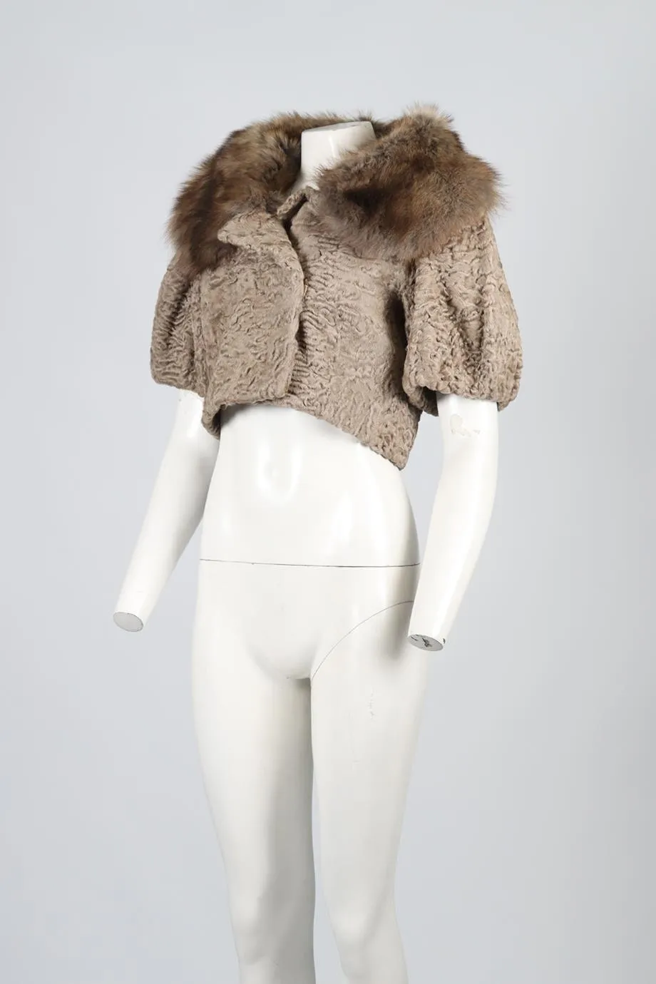 GIAMBATTISTA VALLI CROPPED PERSIAN LAMB FUR JACKET IT 44 UK 12