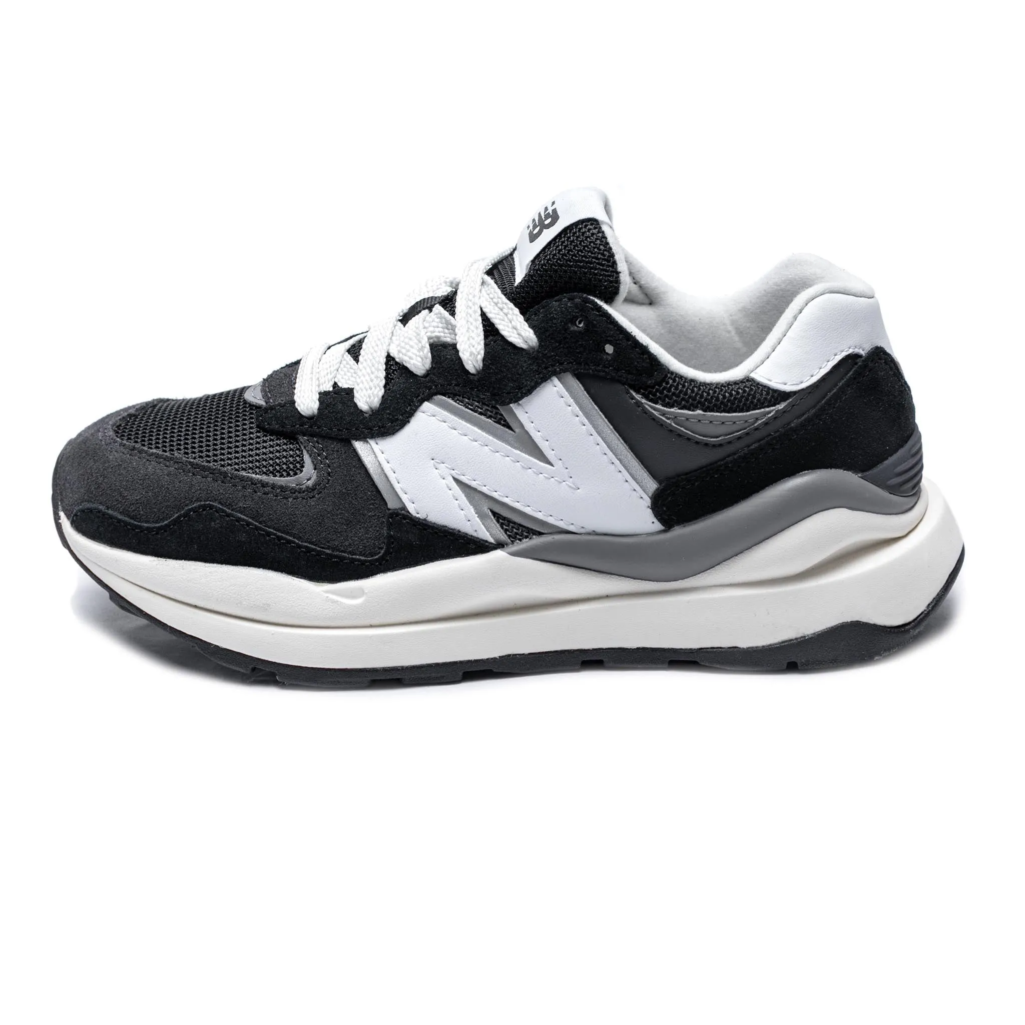 New Balance 57/40 Black/Sea Salt