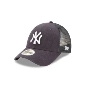 New York Yankees 9FORTY Trucker Hat