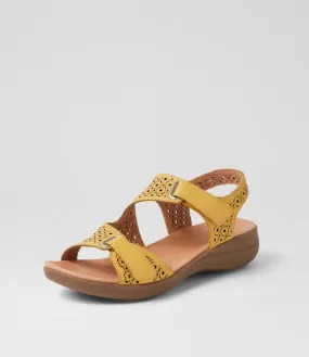 SUPERSOFT Maz2 Yellow Gum Sole Leather Sandals